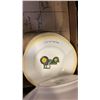 Image 2 : LOT OF JOHN DEERE PLATES AND BOWLS