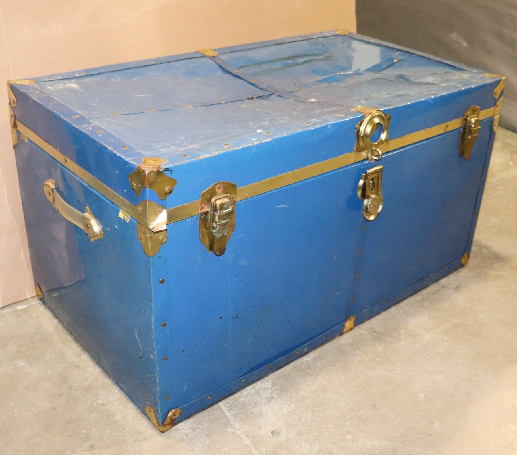 Large Blue Trunk BLUE TRUNK 35