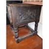 Image 4 : Antique Table, Shelf b