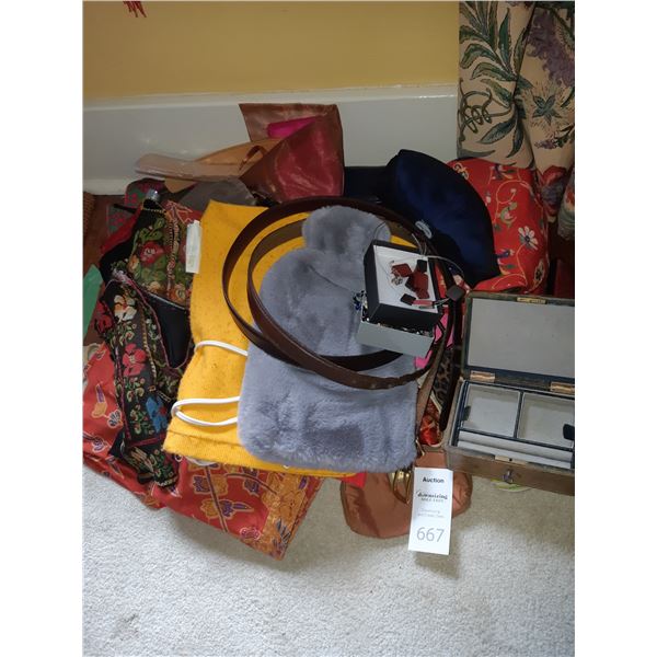 Coin Purses, Handbags, Clothing A