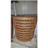 Image 4 : Baskets Cat C
