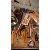 Image 10 : Workmate & Tools Cat C