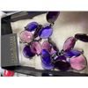 Image 10 : Large Collection Of Costume Jewelry