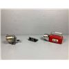 Image 1 : RayOvac Hunter Lantern/Boston Pencil Sharpener/Focal Mini Binoculars