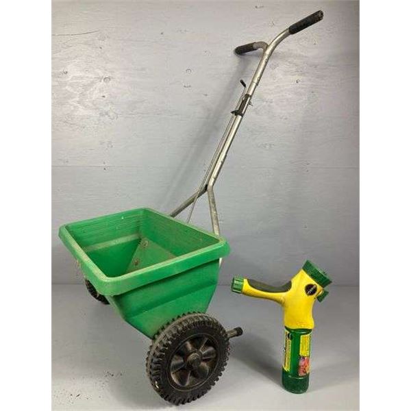 MiracleGro Nozzle & Central Fertilizer Spreader