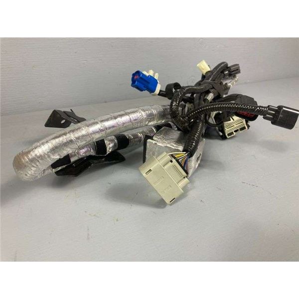 Ford Wire Assembly (2)-Unused