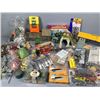 Image 1 : Model Train Scenery & Figurines