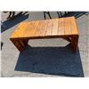 Image 1 : Wood table