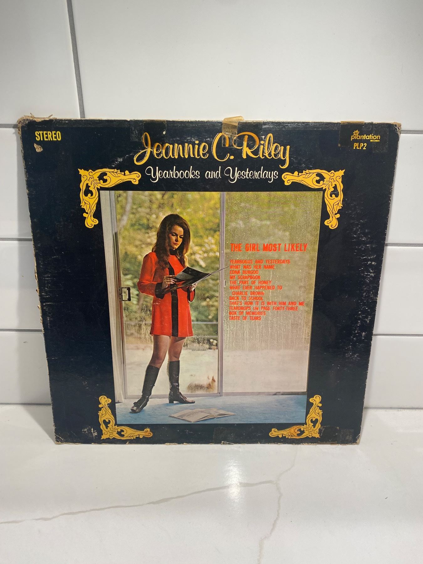 Jeannie C. Riley