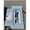 Image 2 : 125amp cutlerhammer with breakers