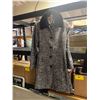 Image 1 : Melanie Lyne size 16 jacket