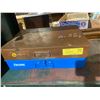 Image 1 : Two parts containers