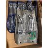Image 1 : Wrenches