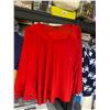 Image 4 : Pant suit and 5 tops