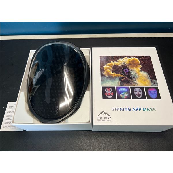 Lot of 1 LED Bluetooth Customizable Light-Up Face Mask