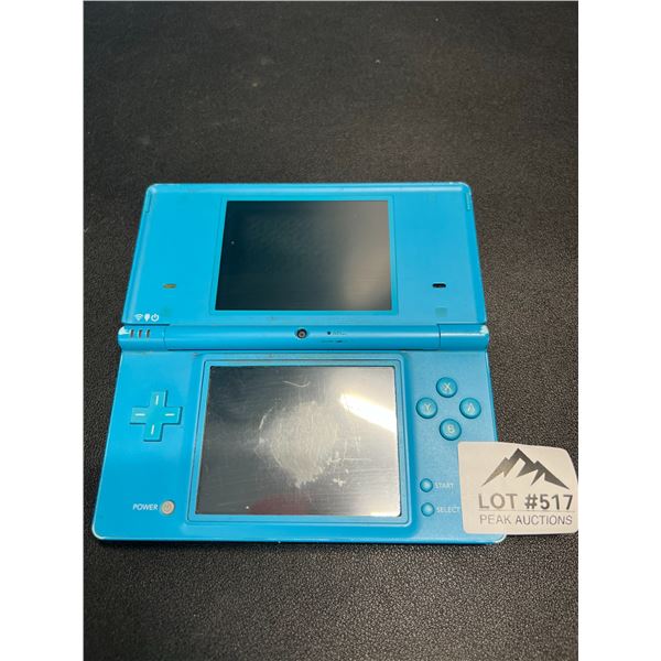 Lot of 1 Nintendo DSI Handheld Console - Blue - Used