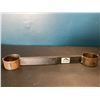Image 1 : Lot of 1 Metal/Vintage Hand Shackle - Used