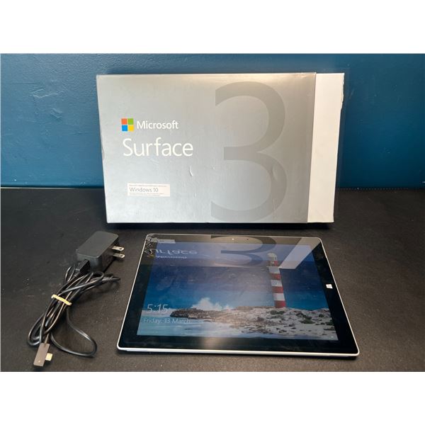 Lot of 1 Microsoft Surface 3 Tablet - Used
