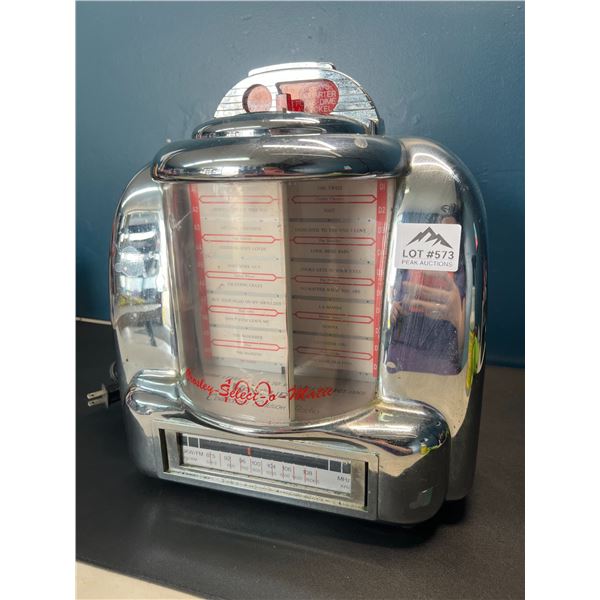 Lot of 1 Crosley Select-O-Matic Vintage Jukebox/Radio - Used