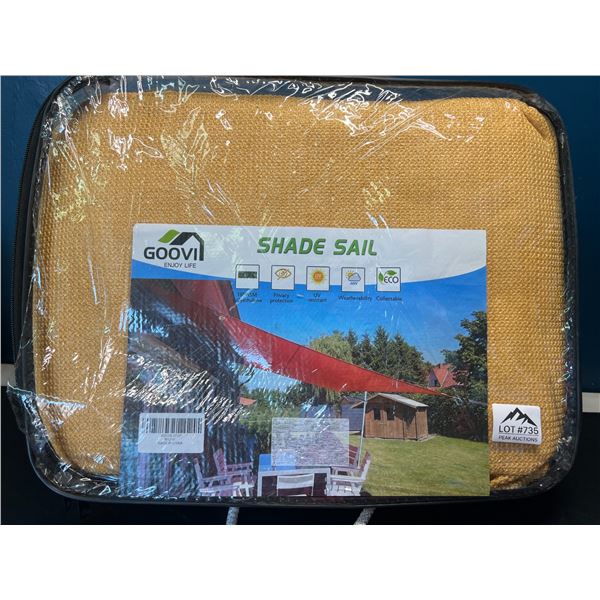 Lot of 1 Sun Shade Sail - UV Resistant - For Patios/Decks/Gardens