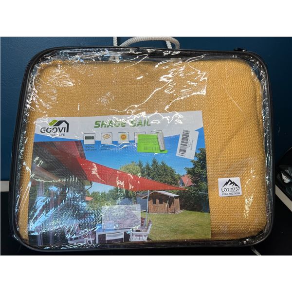 Lot of 1 Sun Shade Sail - UV Resistant - For Patios/Decks/Gardens