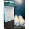 Image 1 : Lot of Memory Foam Pillows - 2Pack - Queen Size