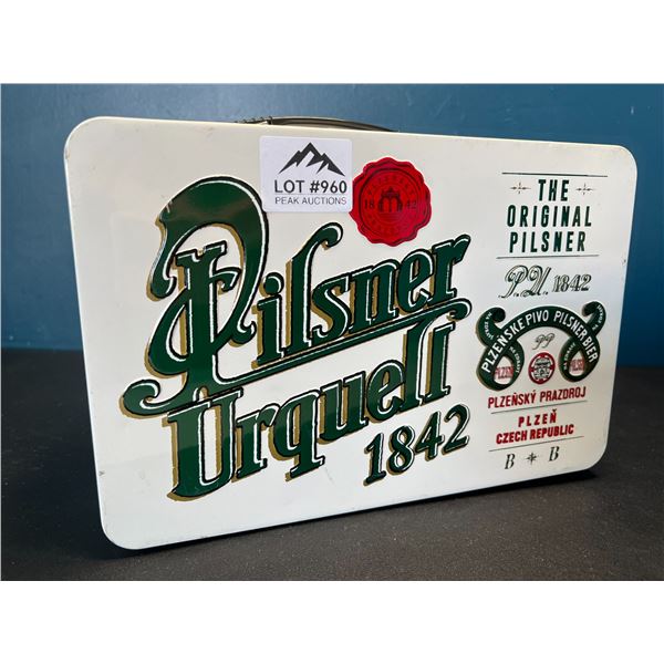 Lot of 1 Pilsner Vintage Lunchbox