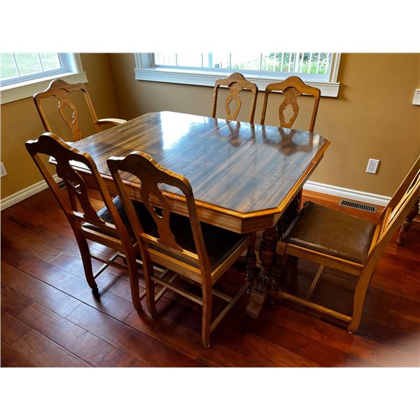 Kitchen Table and Chairs