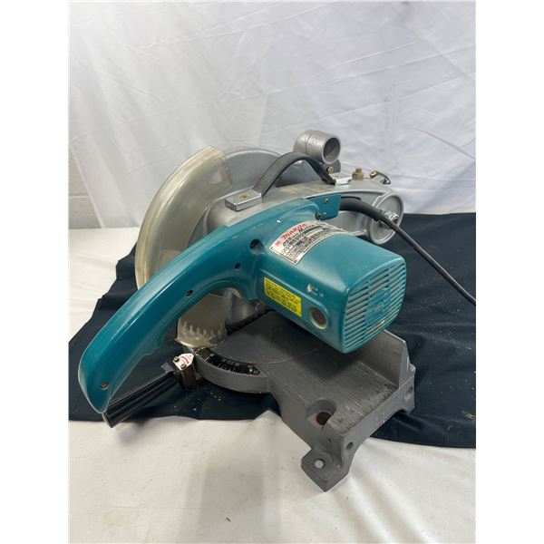 Makita 255m Adjustable Mitre Saw