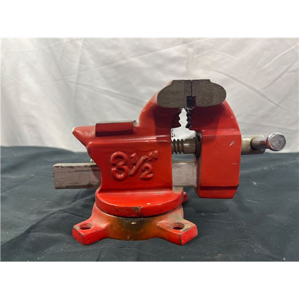 3.5" Bench Vise