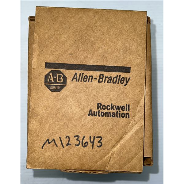 New? Allen Bradley #194R-NC030P3  Fused Switch