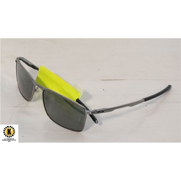 PAIR OF OAKLEY SUNGLASSES