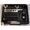Image 1 : DOUBLE FLARING TOOL KIT