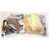 Image 1 : BAG OF JEWELRY