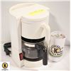 Image 1 : WHITE COFFEE MACHINE
