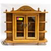 Image 1 : CURIO CABINET 21"W X 16"
