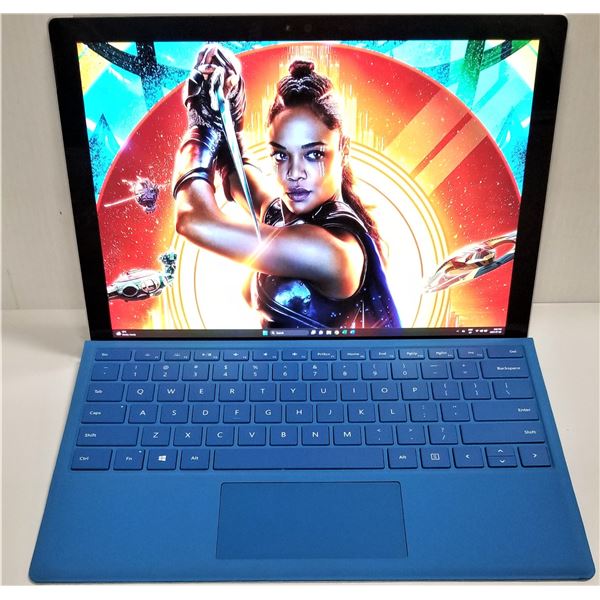 2K TOUCHSCREEN MICROSOFT SURFACE PRO iNTEL i5-6th