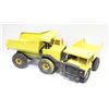 Image 1 : 2 LARGE VINTAGE METAL TONKA / MATCHBOX TOYS