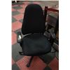 Image 1 : BLACK ADJUSTABLE OFFICE CHAIR