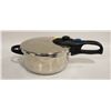 Image 1 : STAINLESS STEEL PRESSURE COOKER