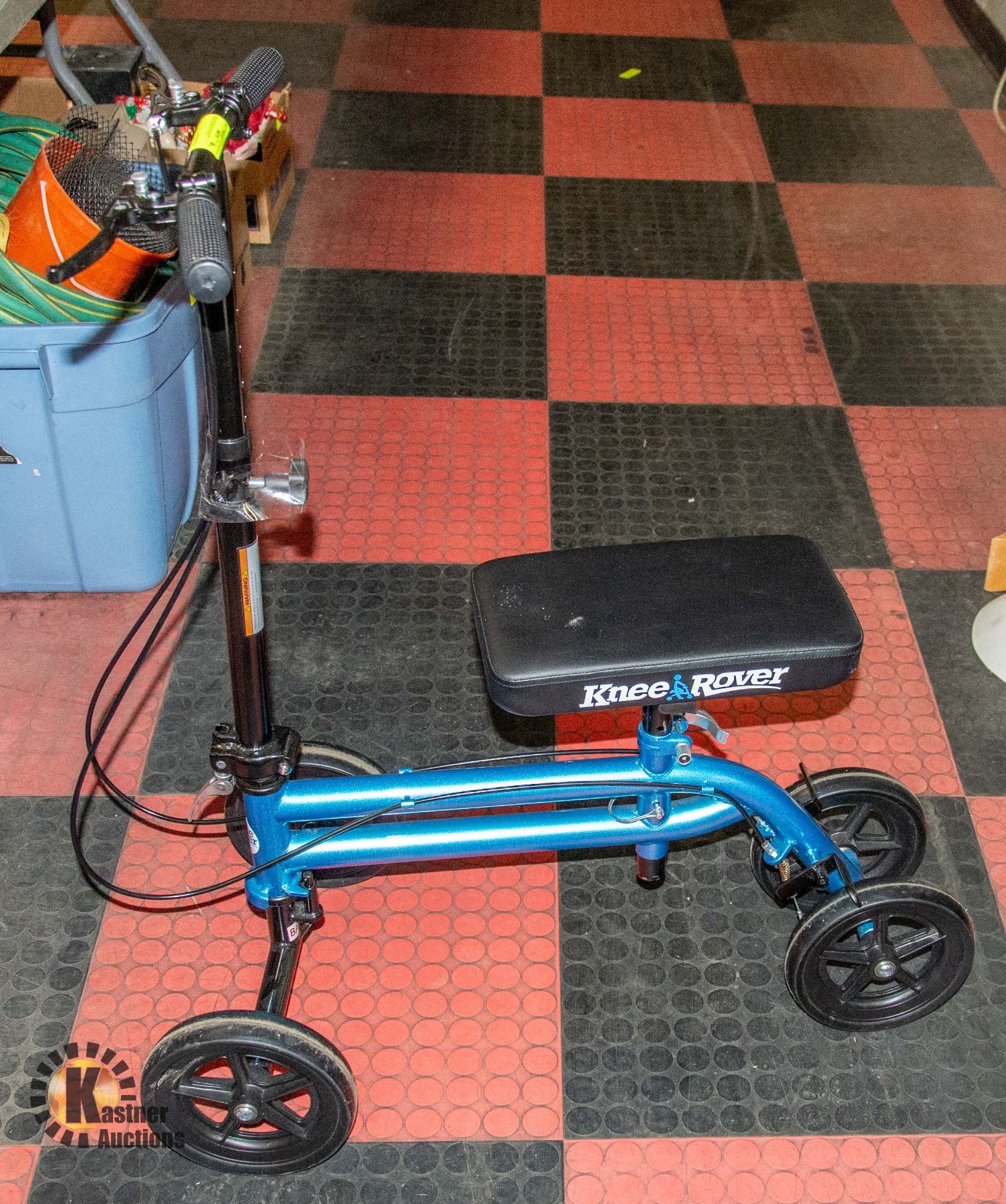KNEE ROVER SCOOTER
