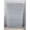 Image 1 : SET OF 2 PIECES 48" X 30" HIGH CARBON STEEL SCREEN