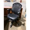 Image 3 : AUTUMN MAPLE L-SHAPED OFFICE DESK WITH 2 DRAWER PEDESTAL & BLACK MOBILE GAS LIFT OFFICE