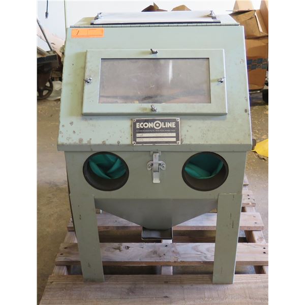 (R) Econoline Abrasive Blast Hopper Cabinet 19"W