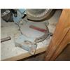 Image 3 : (RS) Delta Compound  Miter Saw