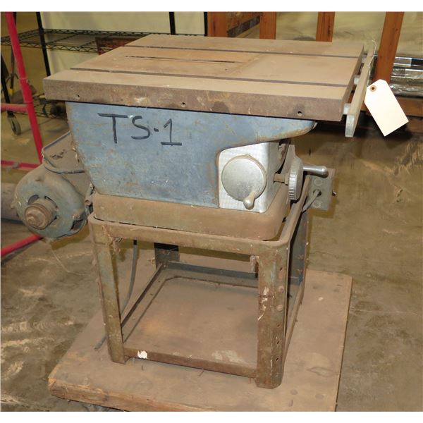 (S9) Craftsman Table Saw on Stand