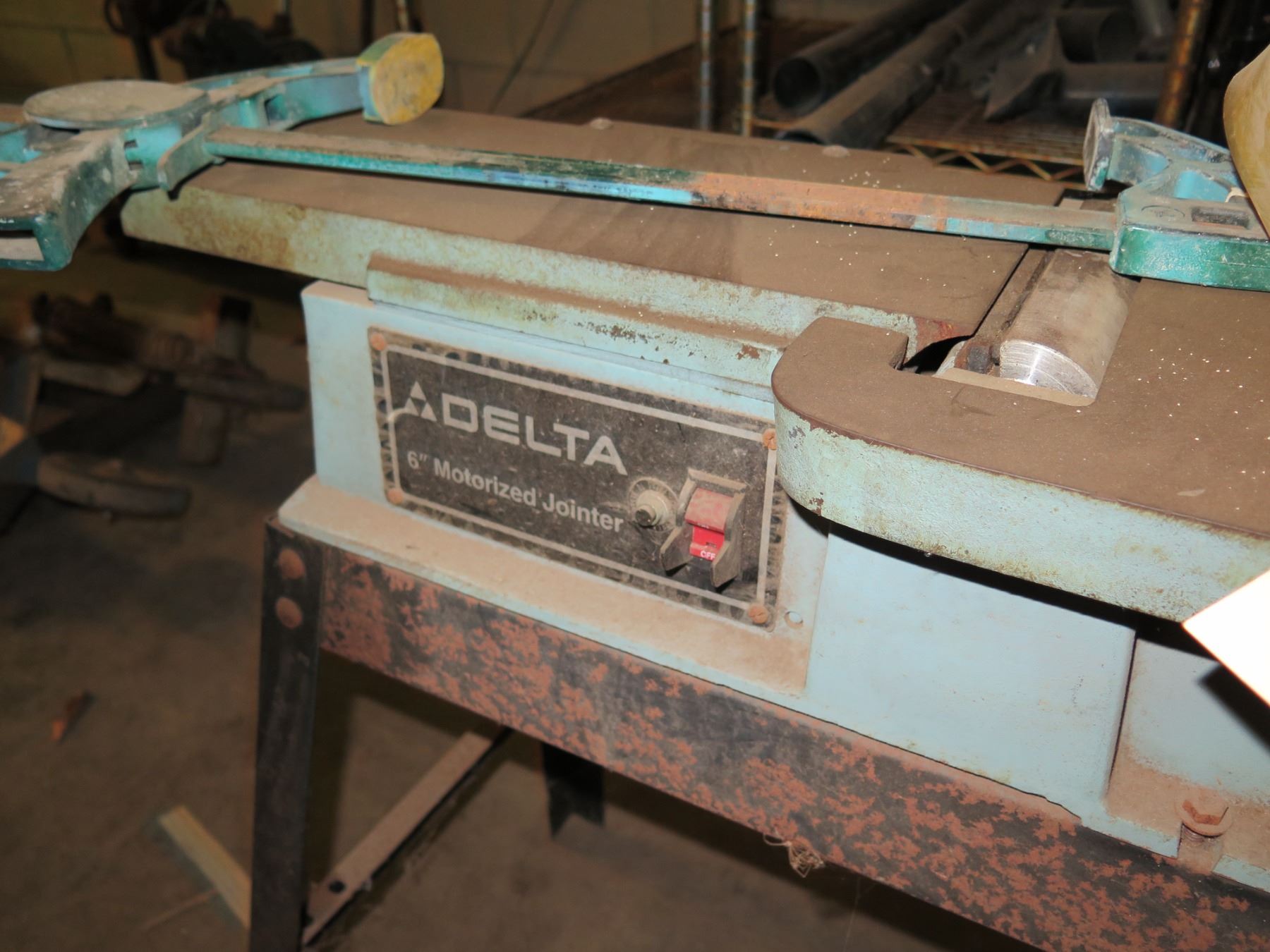 (S10) Delta 37280 Motorized Jointer on Stand Oahu Auctions