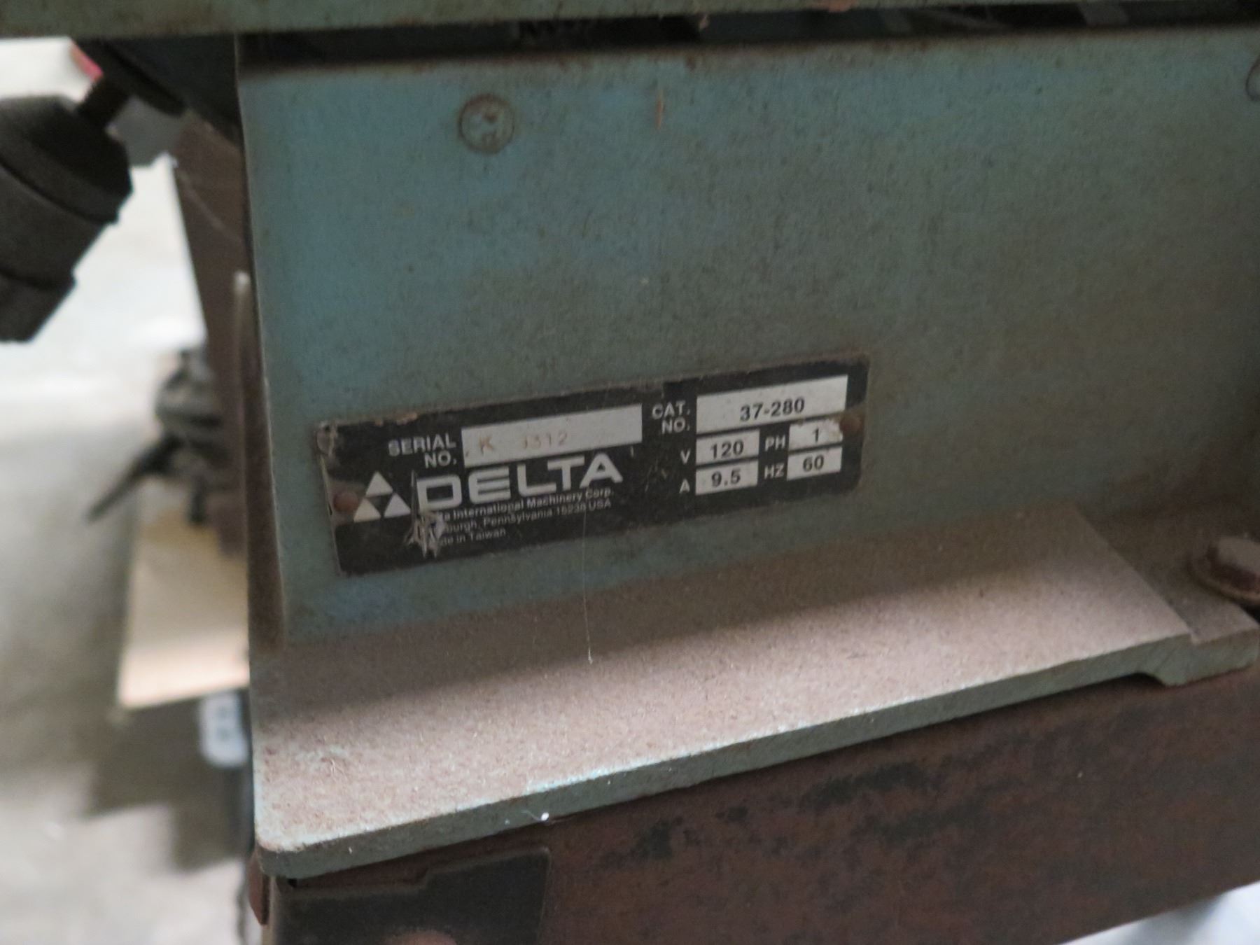 (S10) Delta 37-280 Motorized Jointer on Stand