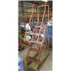 Image 1 : (WALL) Metal 5-Tier Warehouse Stairs w/ Handrails