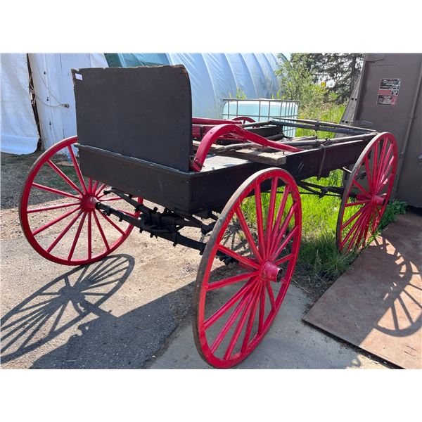 Antiqe carriage wagon